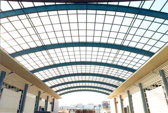 فولاد ضد زنگ قوس ساختمان تجاری ساختمان سازه های فلزی مدرن سطح نقاشی