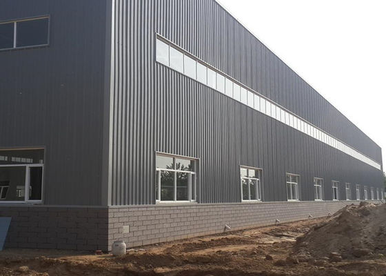 Q235B کارگاه سازه های فلزی پیش ساخته ساختمان های فولادی صنعتی
