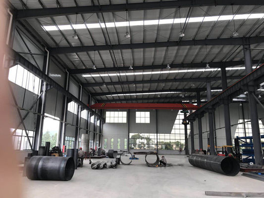 Qingdao کیفیت بالا انبار فولاد از پیش ساخته شده طراحی ساختمان ساختار فولاد کارگاه سفارشی