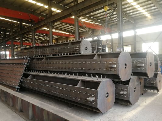 Alkyd / Epoxy Painted / Galvanized Steel Structure Members GB UB استانداردهای ASTM