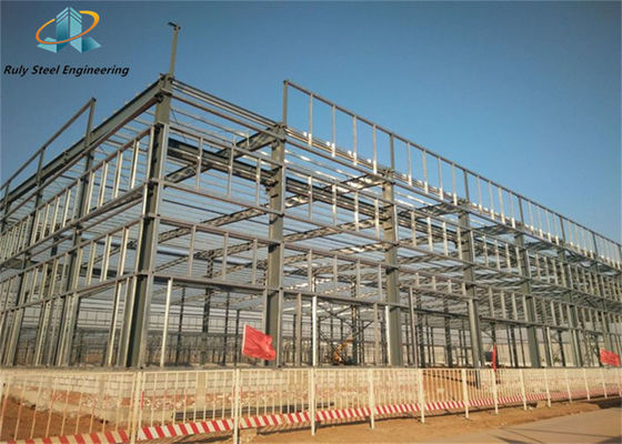 فروش داغ ساختارهای فولادی پیش ساخته گودام کارگاه کارخانه ساختمانی با سیمان خروجی