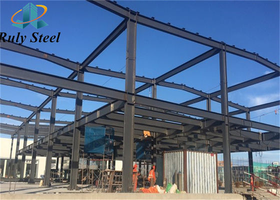 ساختمان ساختمانی فولادی پیش ساخته شده سفارشی با گودام گواهینامه CE / ISO / SGS