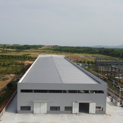 ساختمان کارگاه فولاد پیش ساخته Q235B Q355B ASTM A36 عمر 50 سال