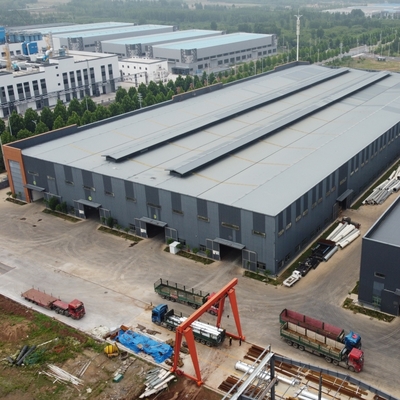 ساختمان کارگاه فولاد پیش ساخته Q235B Q355B ASTM A36 عمر 50 سال