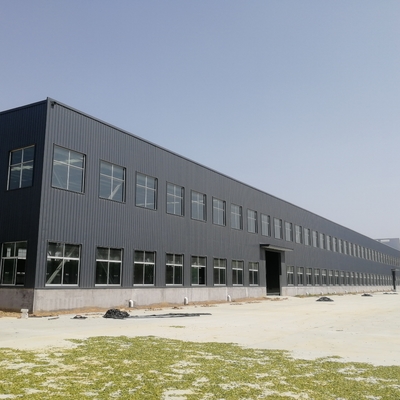 کارگاه ساختمانی فولادی پیش ساخته شده 200m x 40m با عایق پنبه سنگ